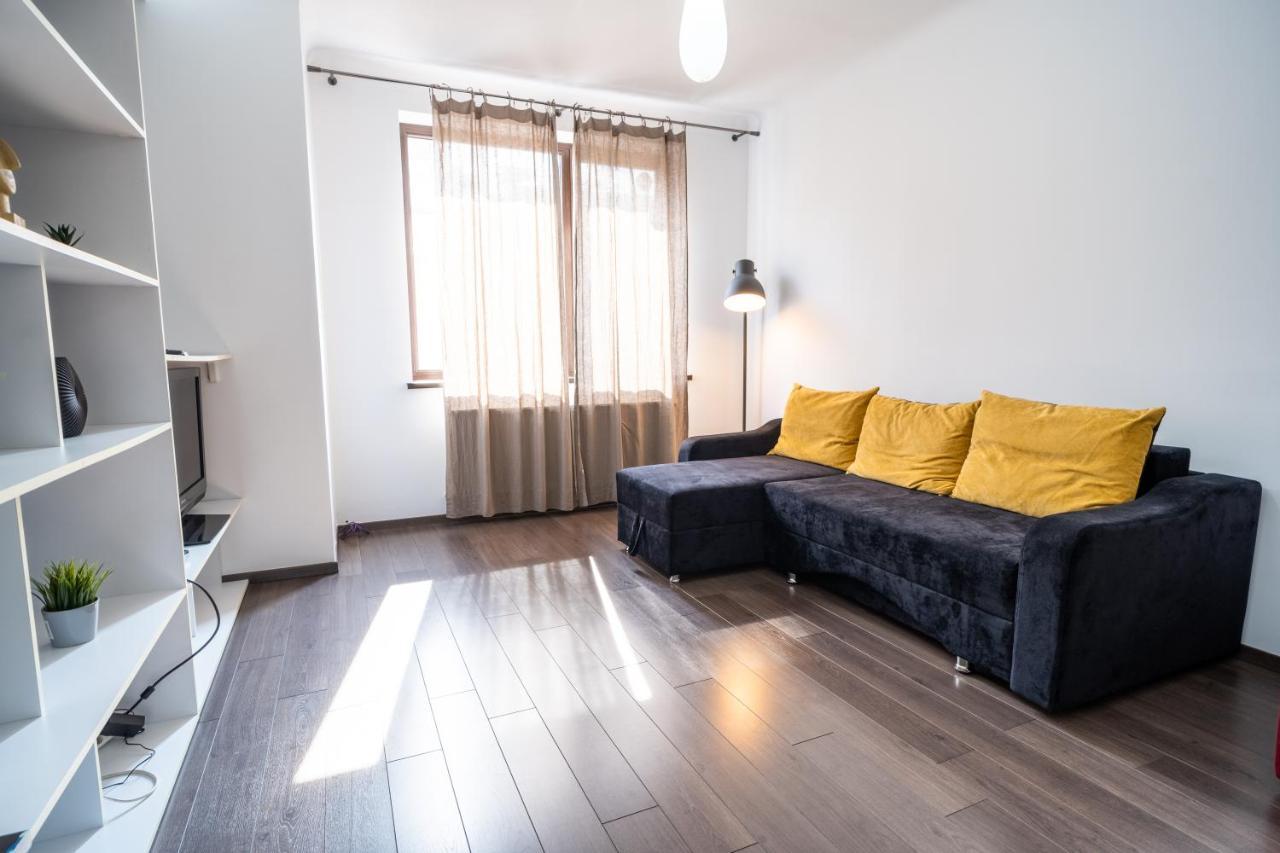 Cozy & Spacious Flat Near Victoriei Square Bucarest Extérieur photo