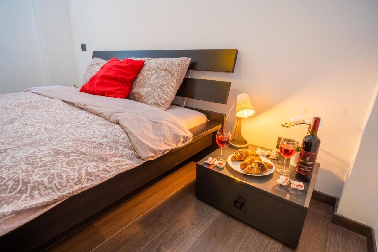 Cozy & Spacious Flat Near Victoriei Square Bucarest Extérieur photo