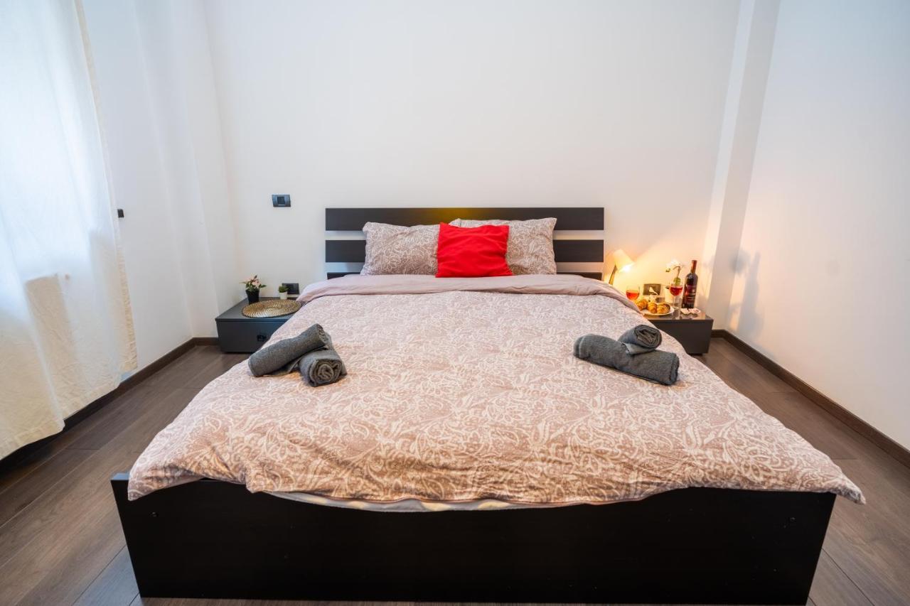 Cozy & Spacious Flat Near Victoriei Square Bucarest Extérieur photo