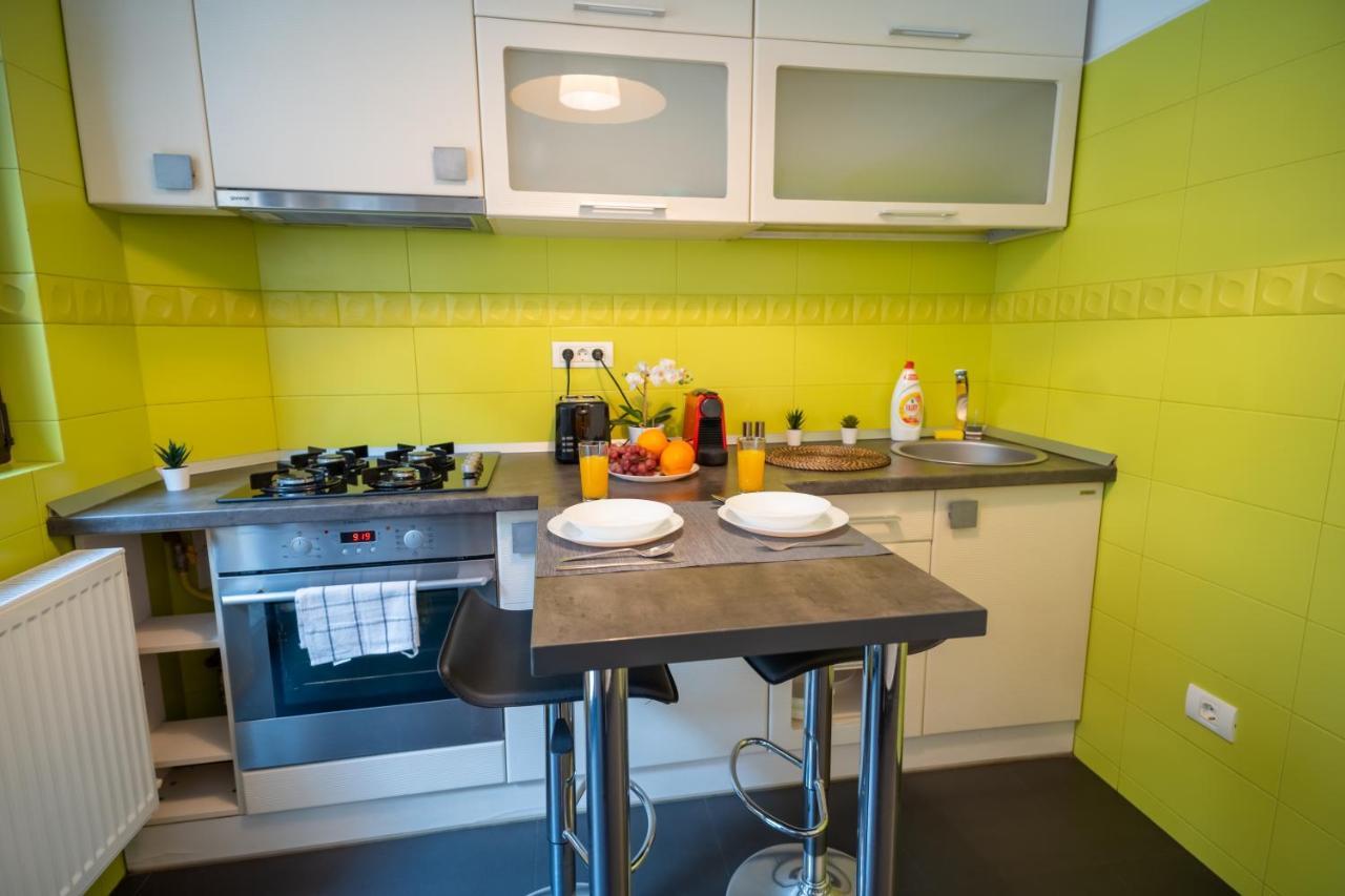 Cozy & Spacious Flat Near Victoriei Square Bucarest Extérieur photo